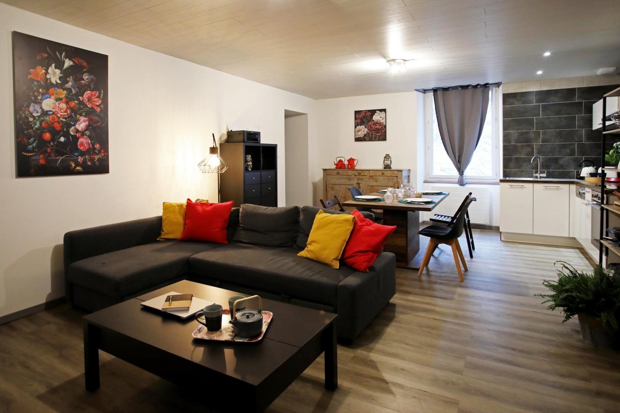 L'Atelier 57 - Votre Meuble Authentique ! Apartment Arbois Bagian luar foto