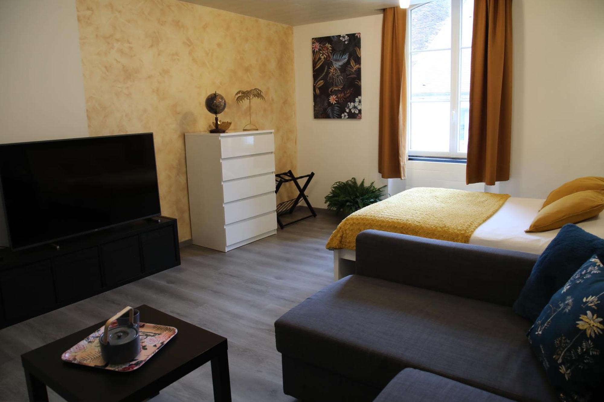 L'Atelier 57 - Votre Meuble Authentique ! Apartment Arbois Bagian luar foto